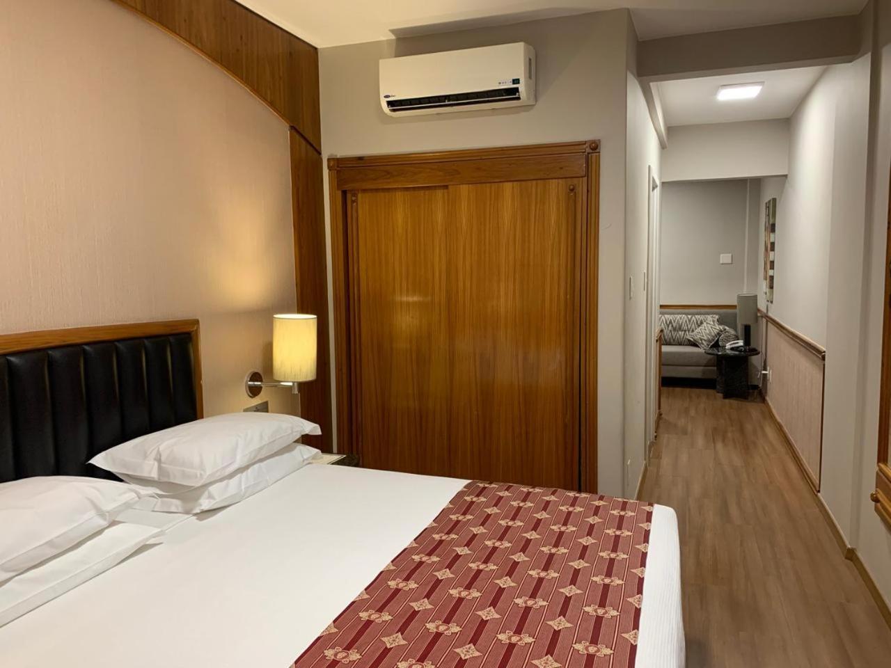 Bourbon Londrina Business Hotel Bagian luar foto